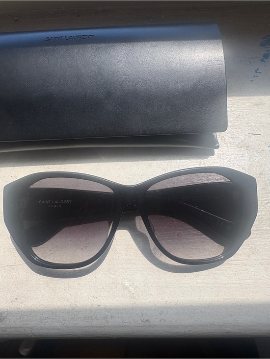 Yves Saint Laurent Black Gloss Cat-Eye Sunglasses with Gold YSL Logo main image 6